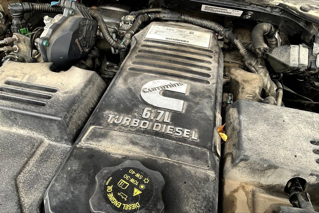 Used 2023 RAM 3500 Tradesman w/ Chrome Appearance Group AWD/4WD image 28