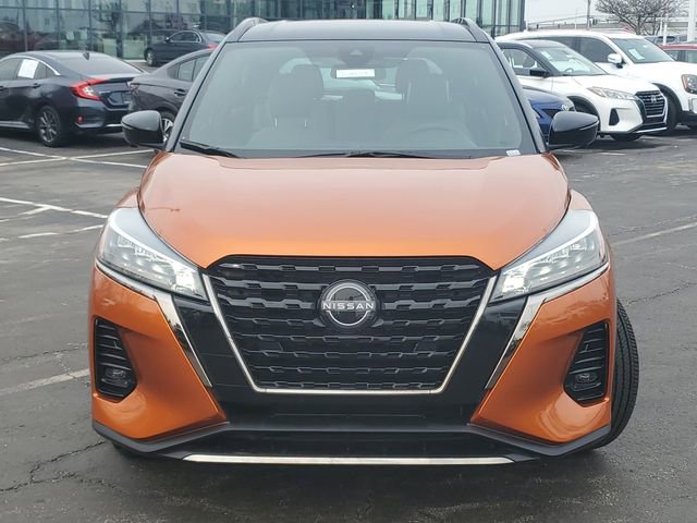 Certified 2024 Nissan Kicks SR w/ SR Premium Package image 2