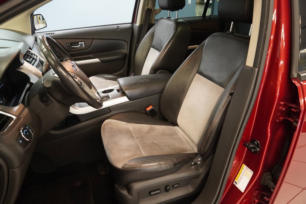 Used 2013 Ford Edge SEL FWD image 4