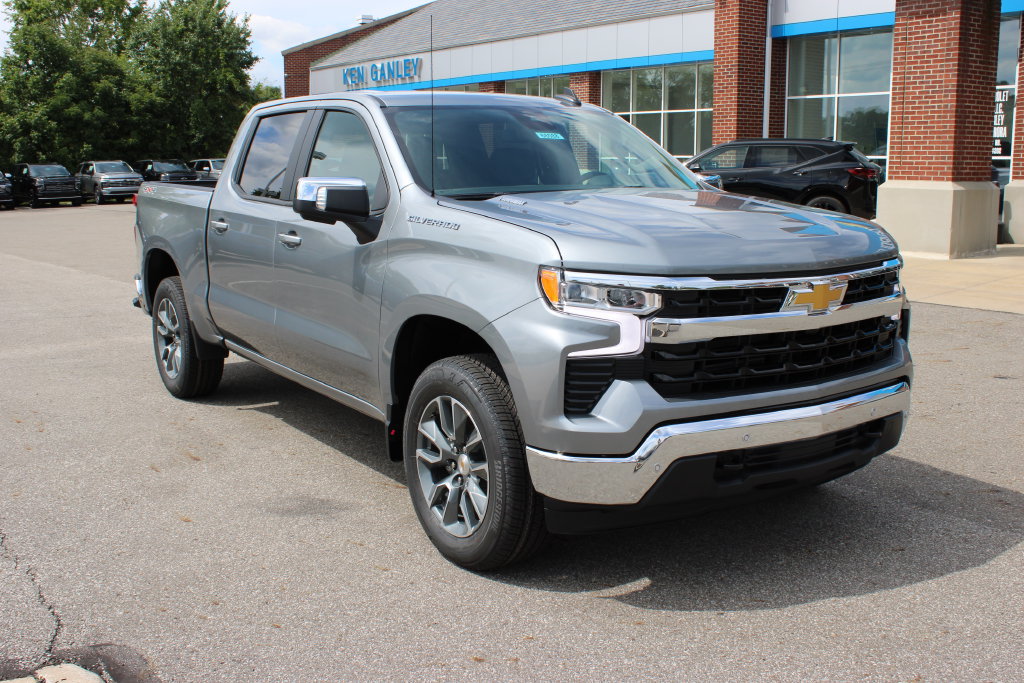 New 2026 Chevrolet Silverado 1500 LT w/ Safety Package AWD/4WD image 5
