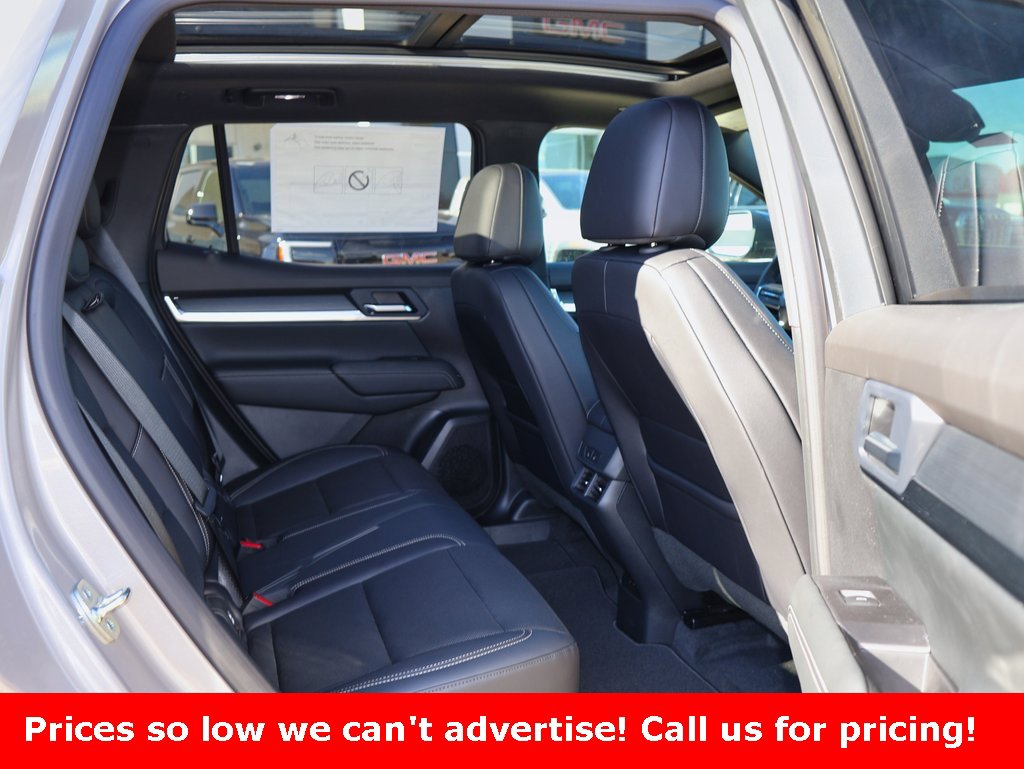 New 2026 GMC Terrain Elevation w/ Elevation Premium Package image 32