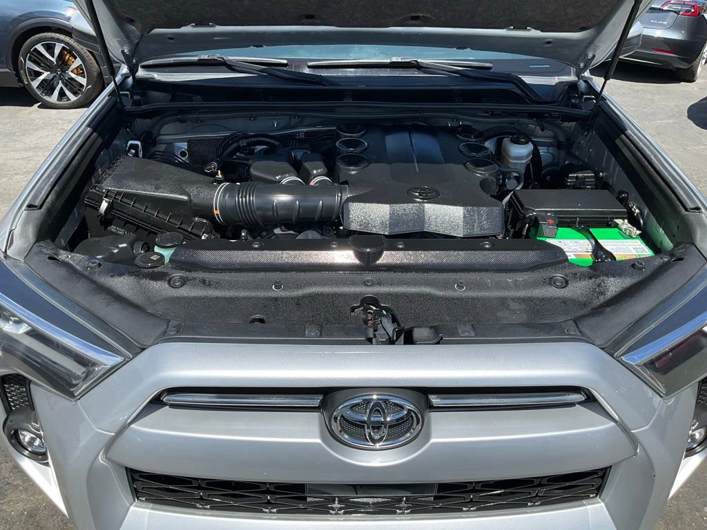 Used 2021 Toyota 4Runner SR5 RWD image 11
