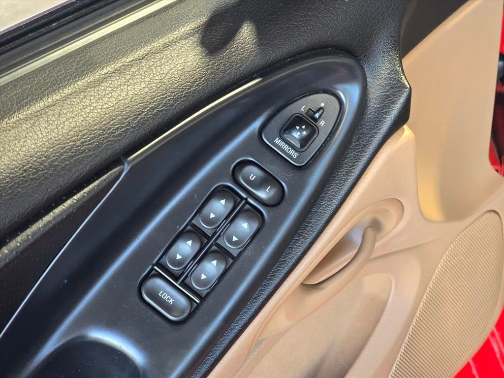 Used 1994 Ford Mustang GT image 9