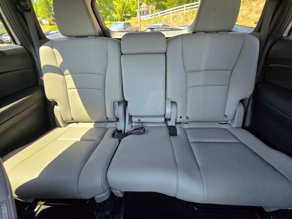 Used 2023 Honda Passport EX-L image 44