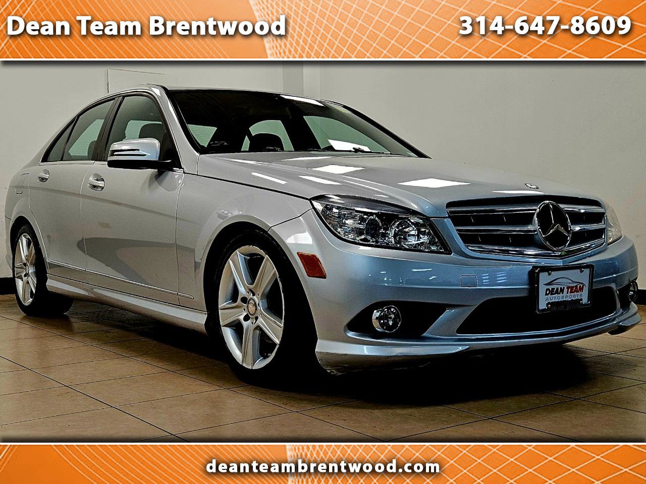 Used 2010 Mercedes-Benz C 300 4MATIC Sedan image 1