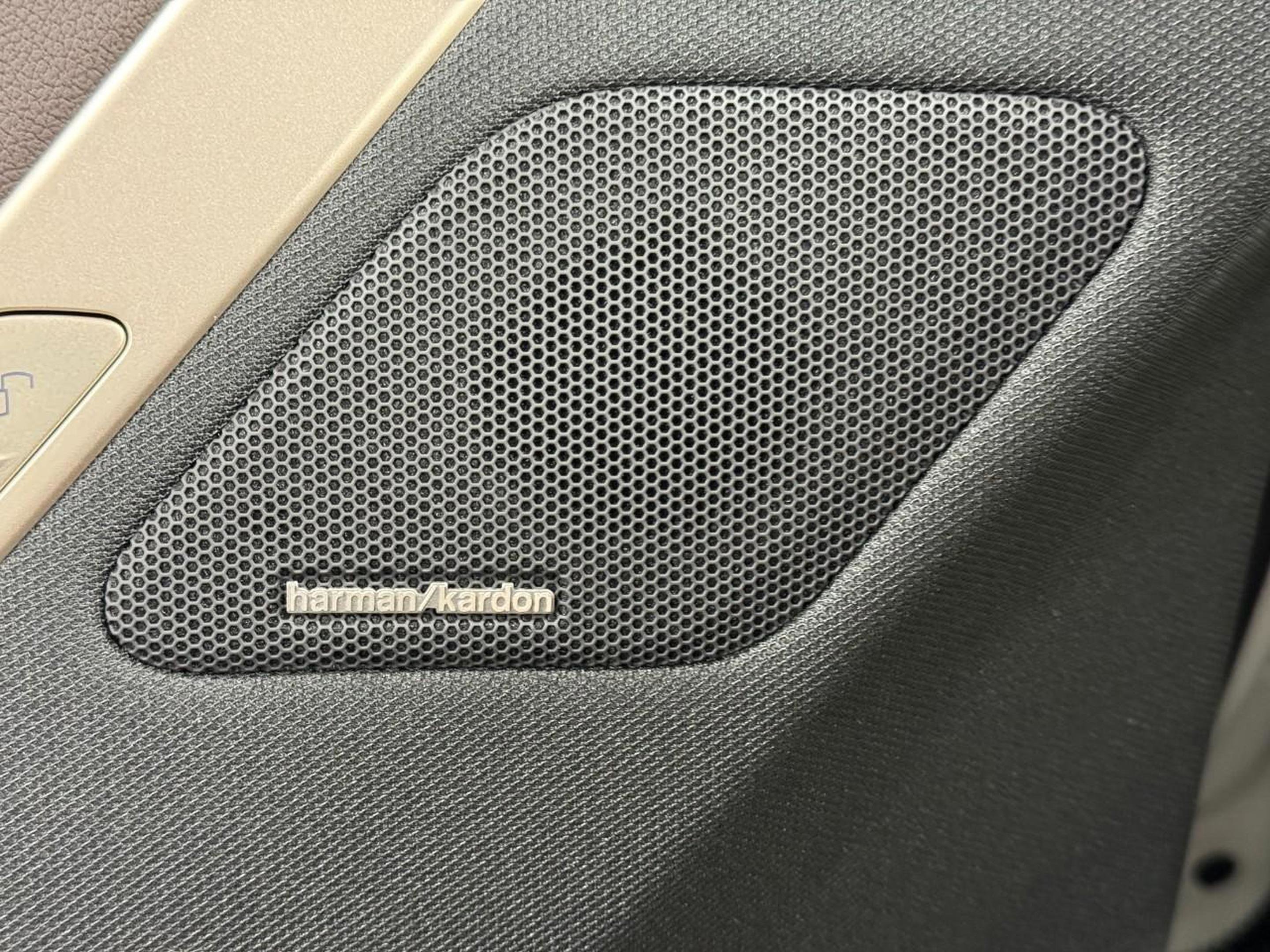 New 2026 BMW iX xDrive45 image 23