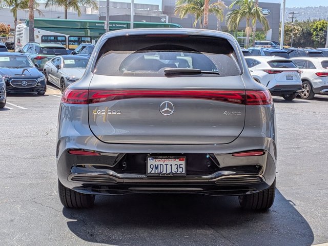 Used 2023 Mercedes-Benz EQS 580 4MATIC SUV image 6
