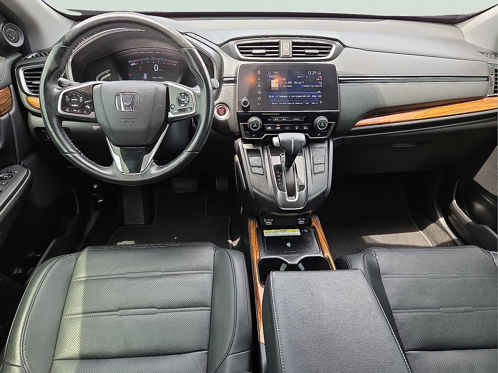 Used 2020 Honda CR-V Touring image 11