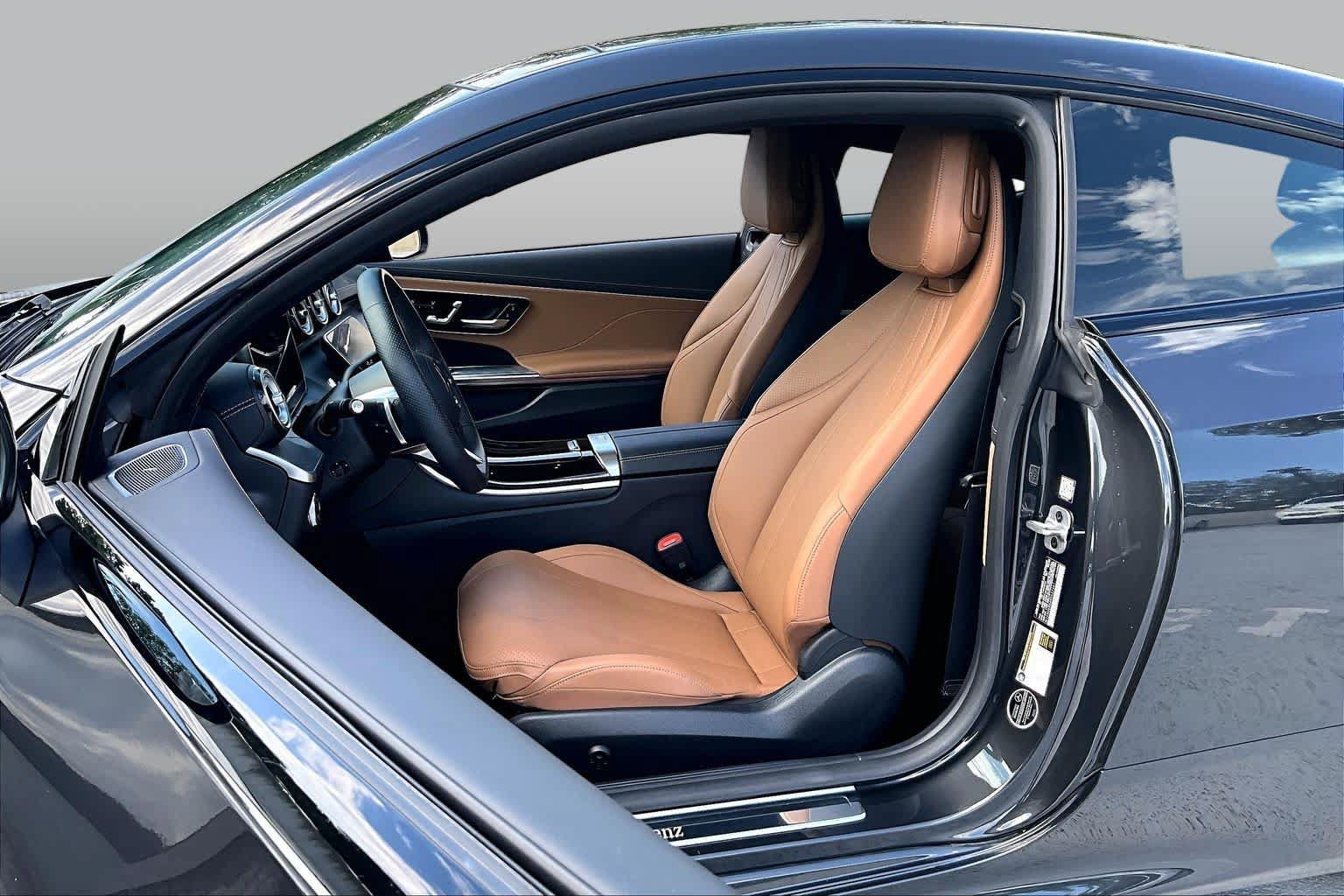 Used 2024 Mercedes-Benz CLE 450 4MATIC Coupe image 15