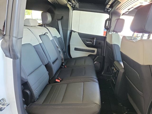 Used 2026 GMC Hummer EV SUV image 21