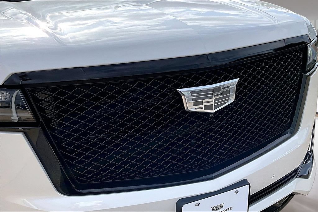 Used 2023 Cadillac Escalade Sport Platinum w/ LPO, ONYX Package AWD/4WD image 31