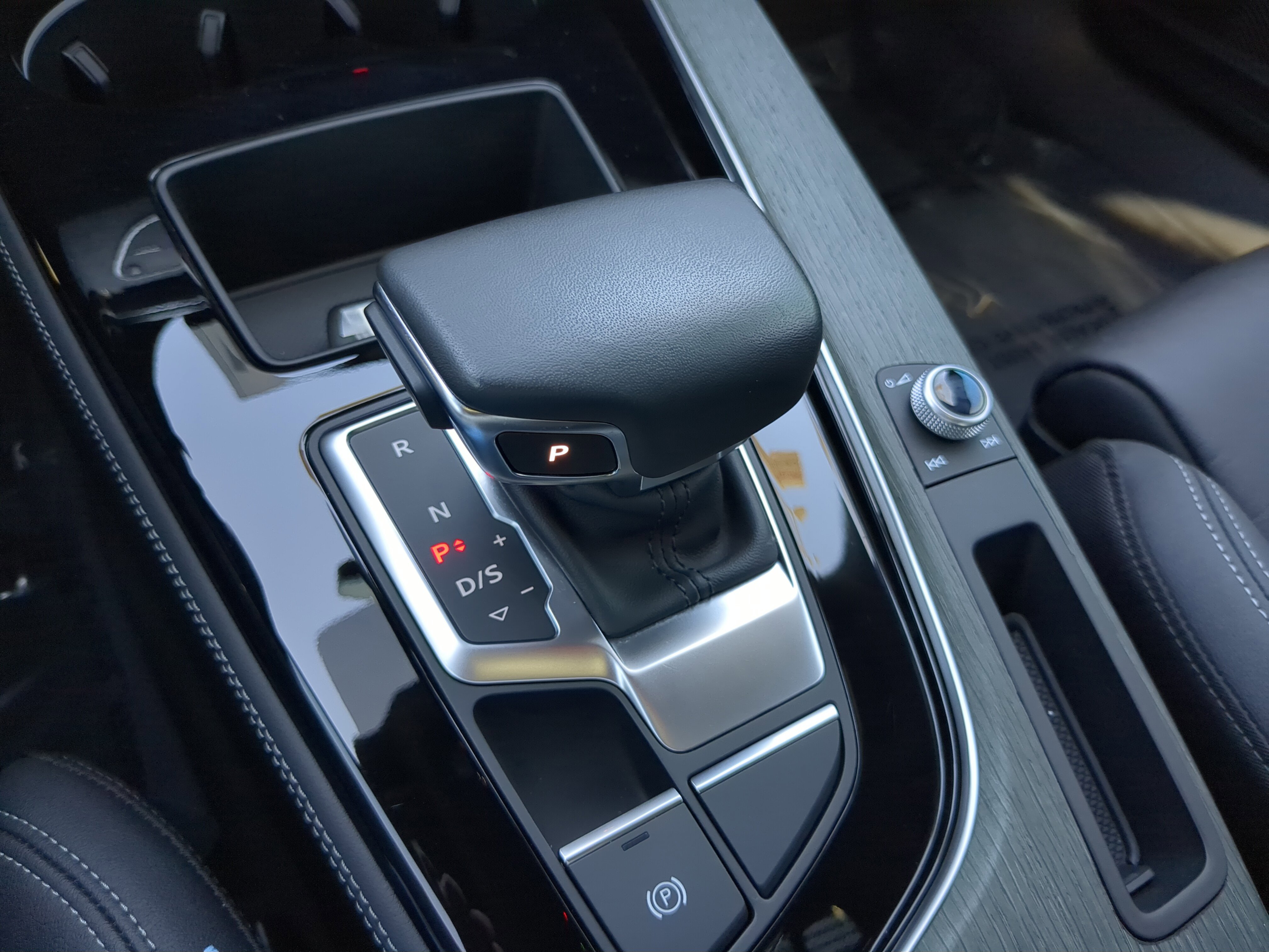 Certified 2023 Audi A4 2.0T Premium Plus image 32