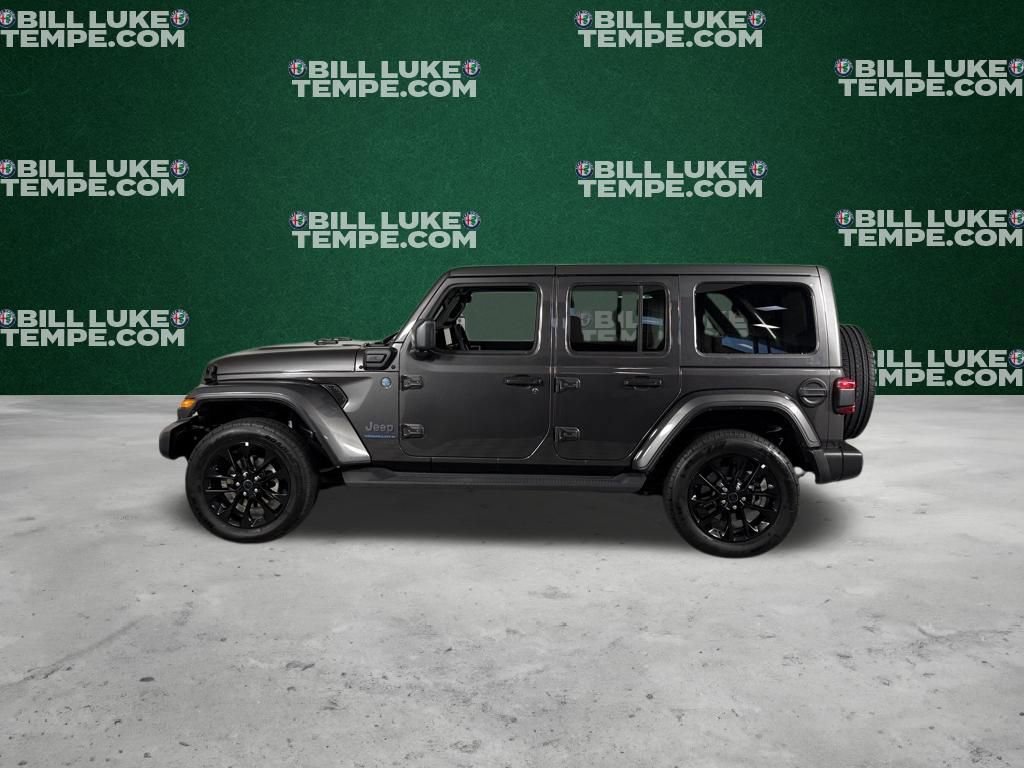 Used 2025 Jeep Wrangler Unlimited Sahara image 10