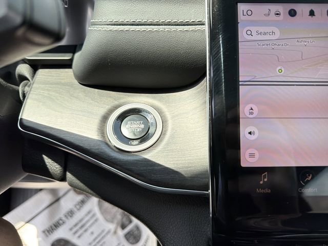 Used 2024 Jeep Grand Cherokee Overland w/ Trailer Tow Package AWD/4WD image 24