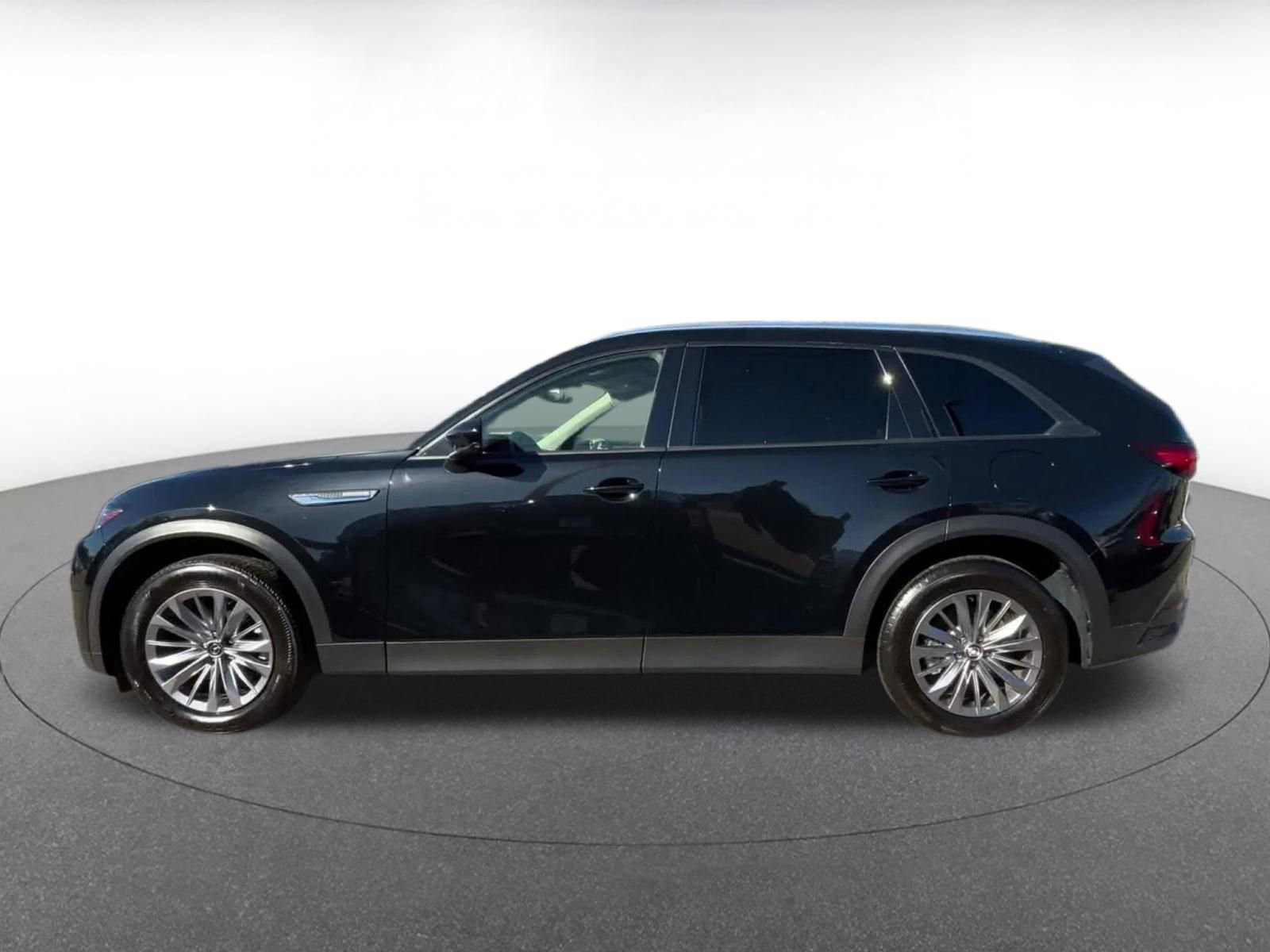 Used 2025 MAZDA CX-90 3.3 Turbo w/ Preferred Package image 9