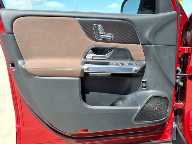 New 2026 Mercedes-Benz GLB 250 image 12