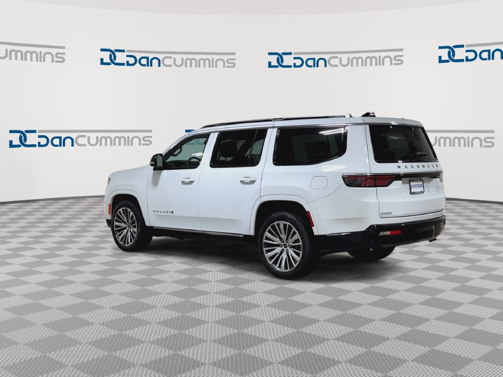 Used 2025 Jeep Wagoneer Series II AWD/4WD image 6