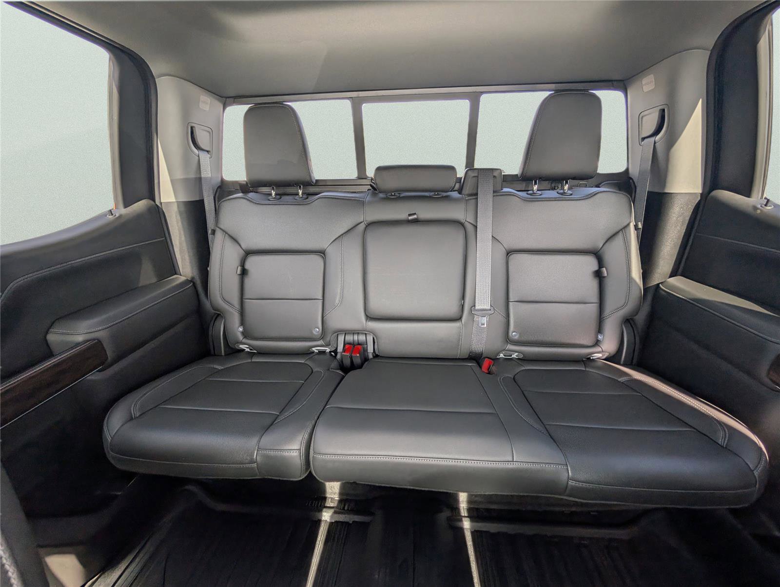 Certified 2020 GMC Sierra 1500 SLT w/ SLT Premium Plus Package image 12