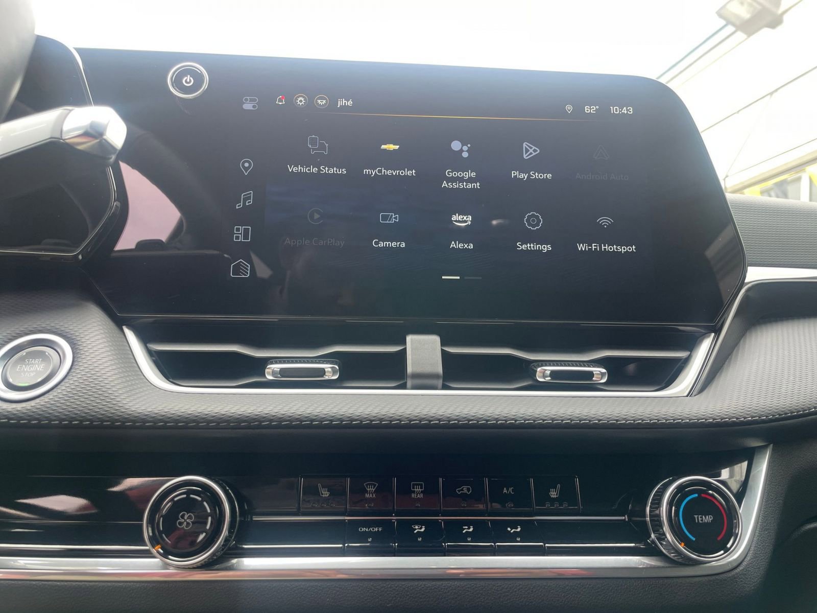 Used 2025 Chevrolet Equinox LT image 21