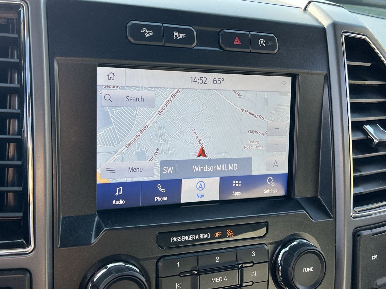 Certified 2019 Ford F150 XLT w/ Equipment Group 302A Luxury AWD/4WD image 20