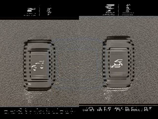 Certified 2024 Cadillac XT6 Premium Luxury image 30