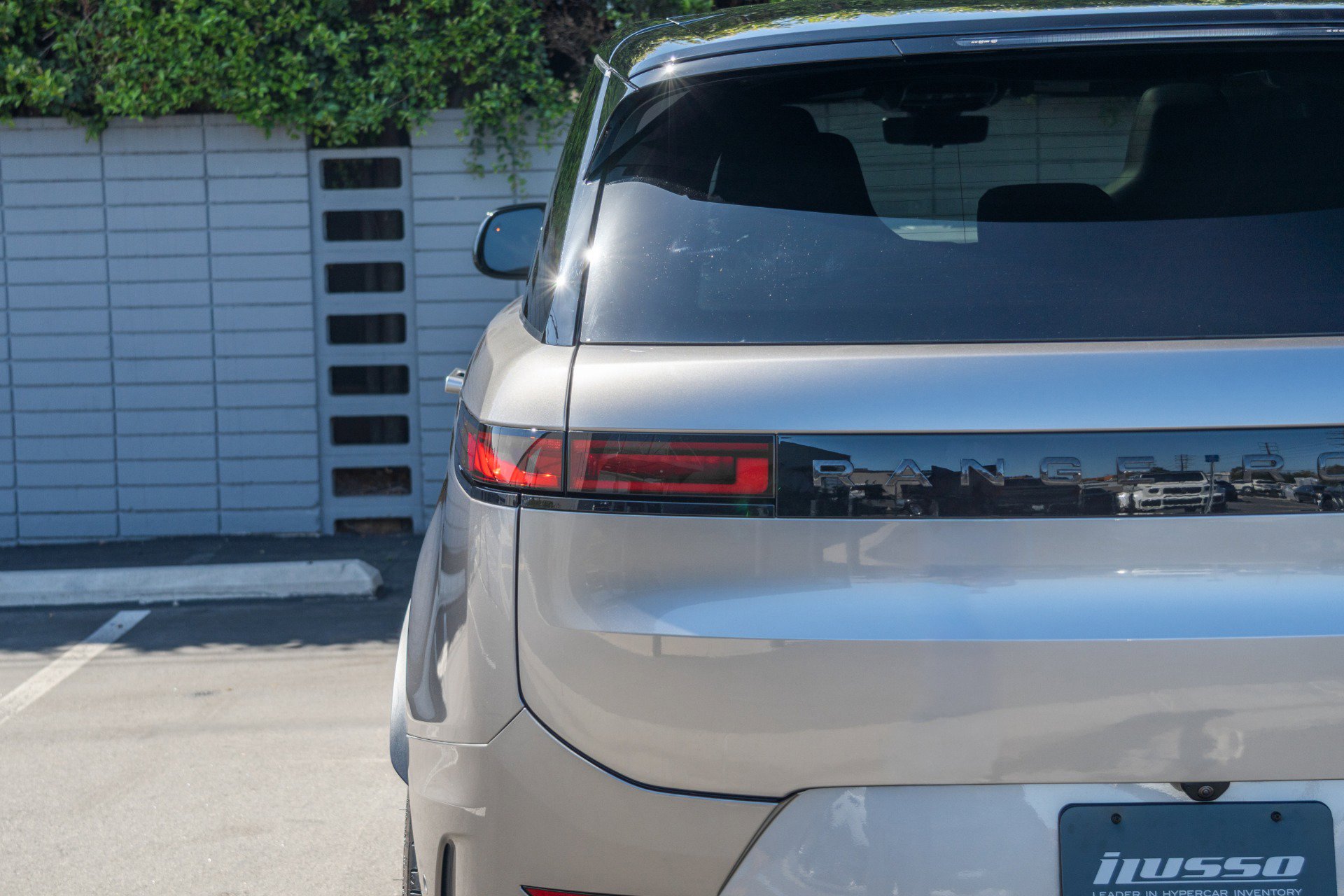 Used 2024 Land Rover Range Rover Sport image 29