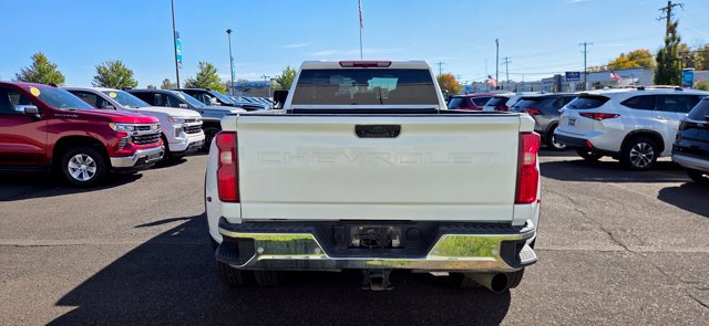 Used 2025 Chevrolet Silverado 3500 LT w/ Safety Package AWD/4WD image 7