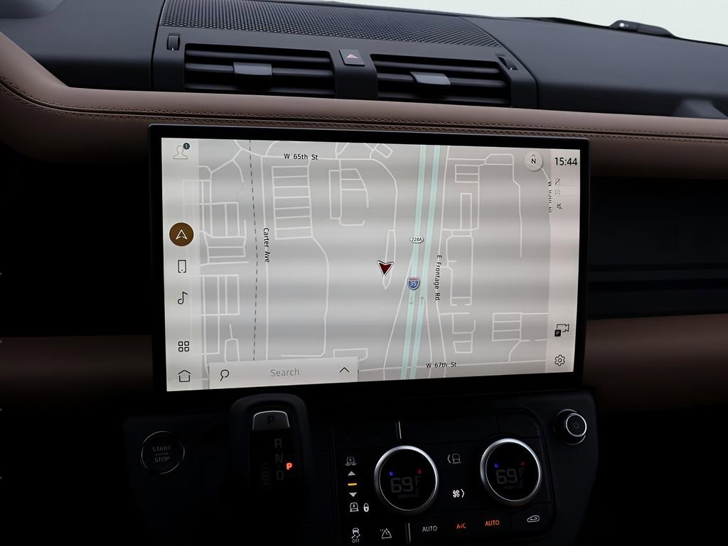 New 2026 Land Rover Defender 110 S image 20