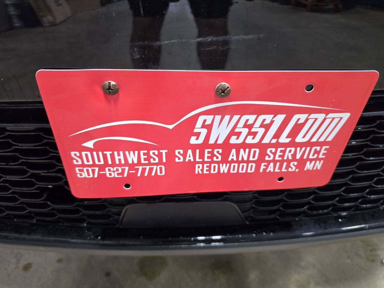 Used 2023 Jeep Grand Cherokee Altitude AWD/4WD image 2