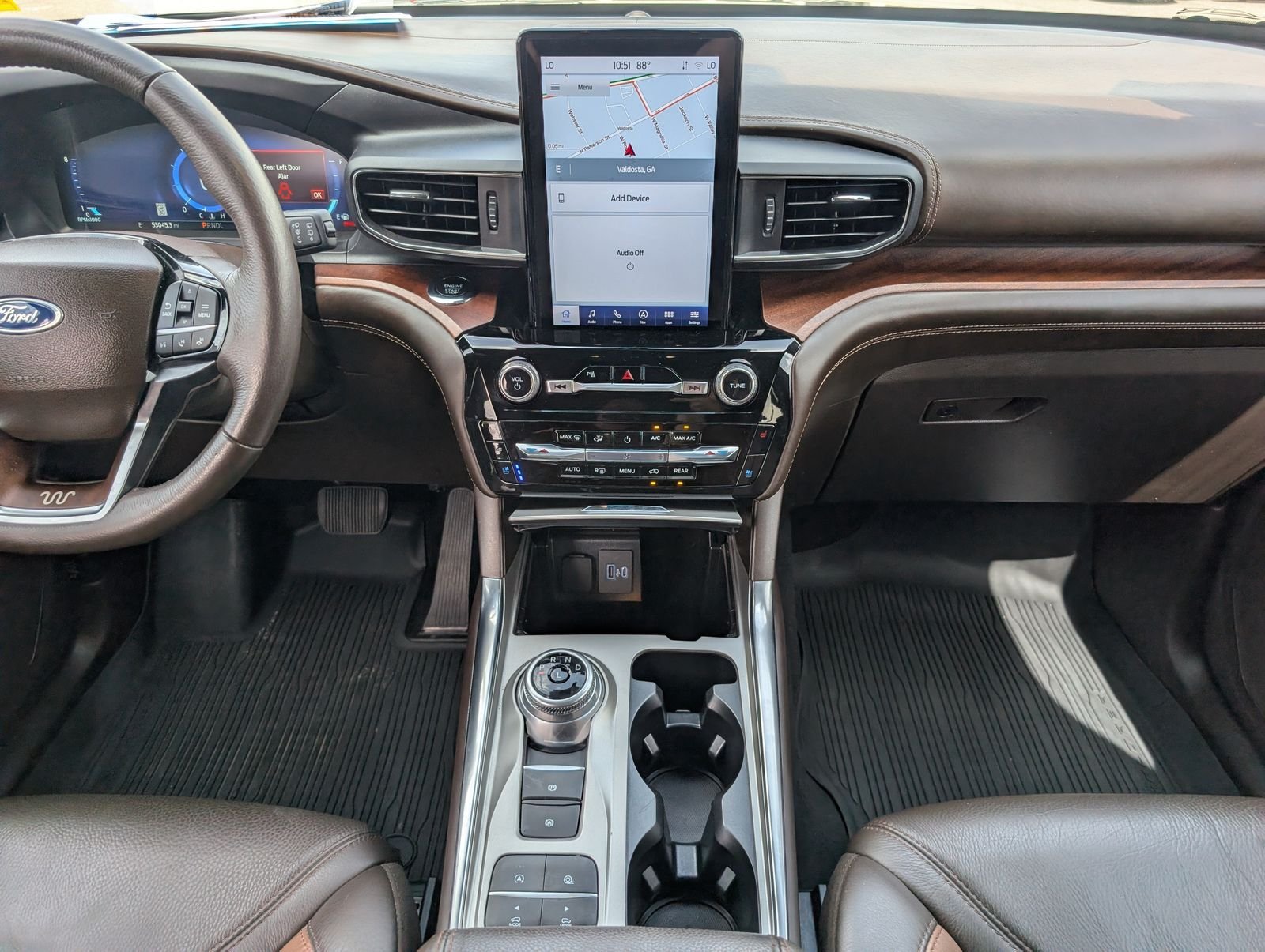 Used 2024 Ford Explorer King Ranch w/ Technology Package RWD image 7