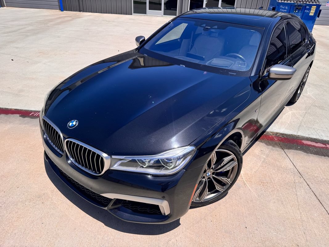 Used 2018 BMW M760i xDrive AWD/4WD image 10