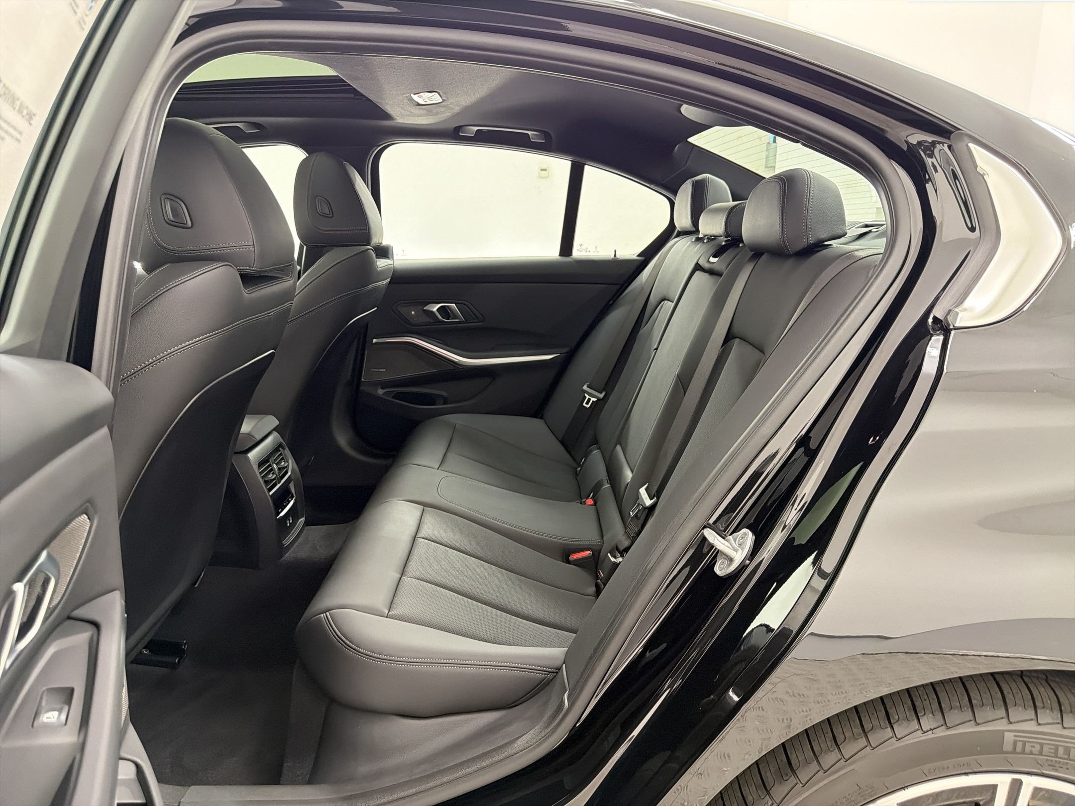 New 2026 BMW 330i Sedan w/ Premium Package RWD image 14