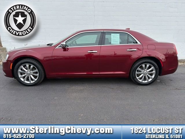 Used 2019 Chrysler 300 Limited image 2