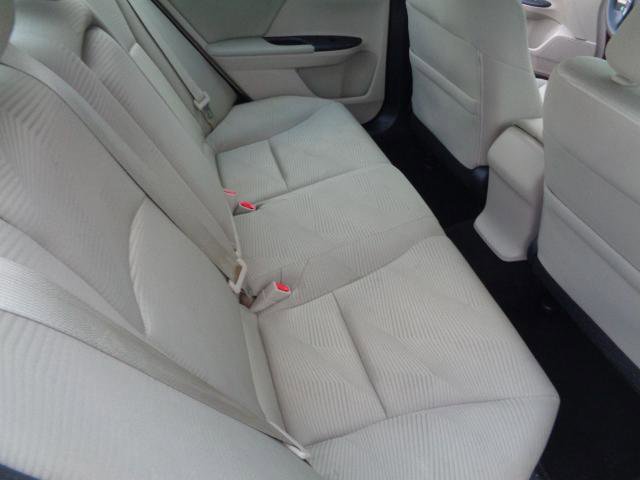 Used 2016 Honda Accord LX image 19