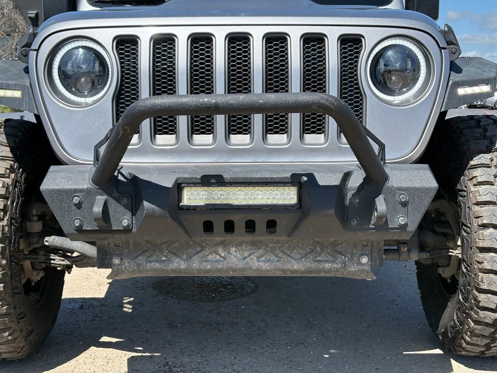 Used 2019 Jeep Wrangler Unlimited Rubicon AWD/4WD image 14