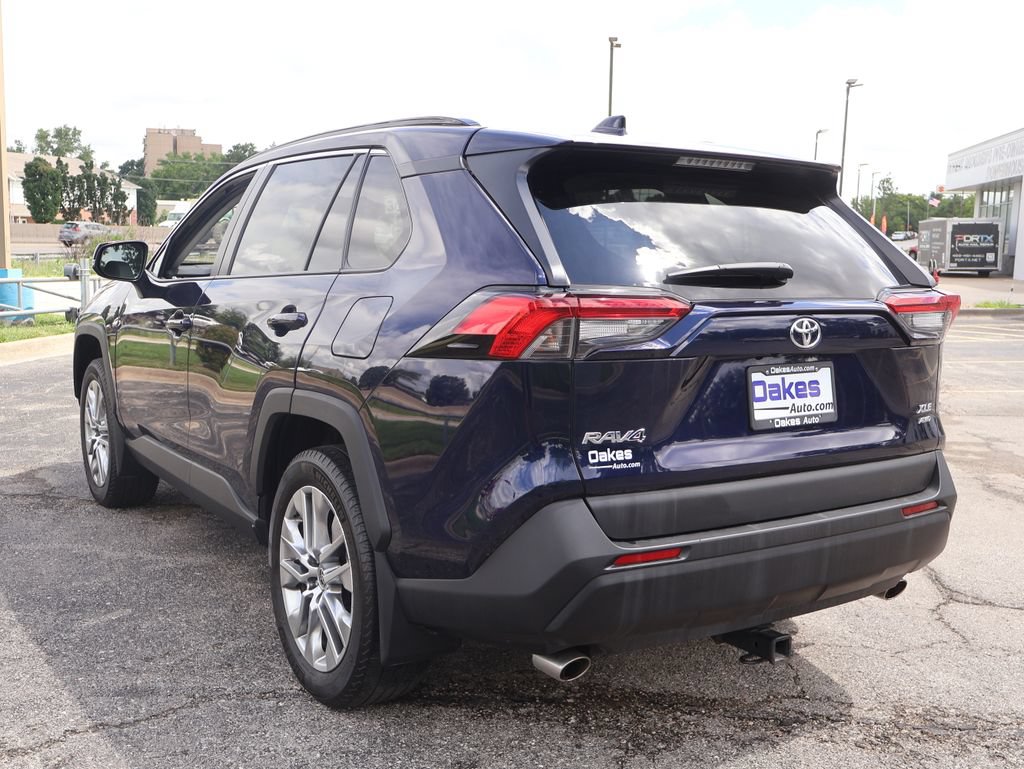 Used 2023 Toyota RAV4 XLE Premium AWD/4WD image 55
