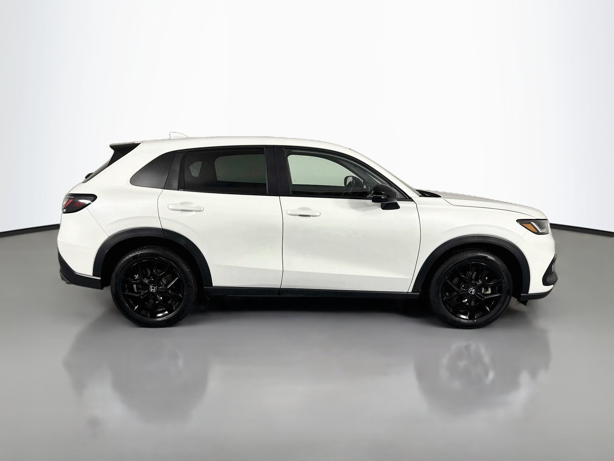 Certified 2024 Honda HR-V Sport image 4