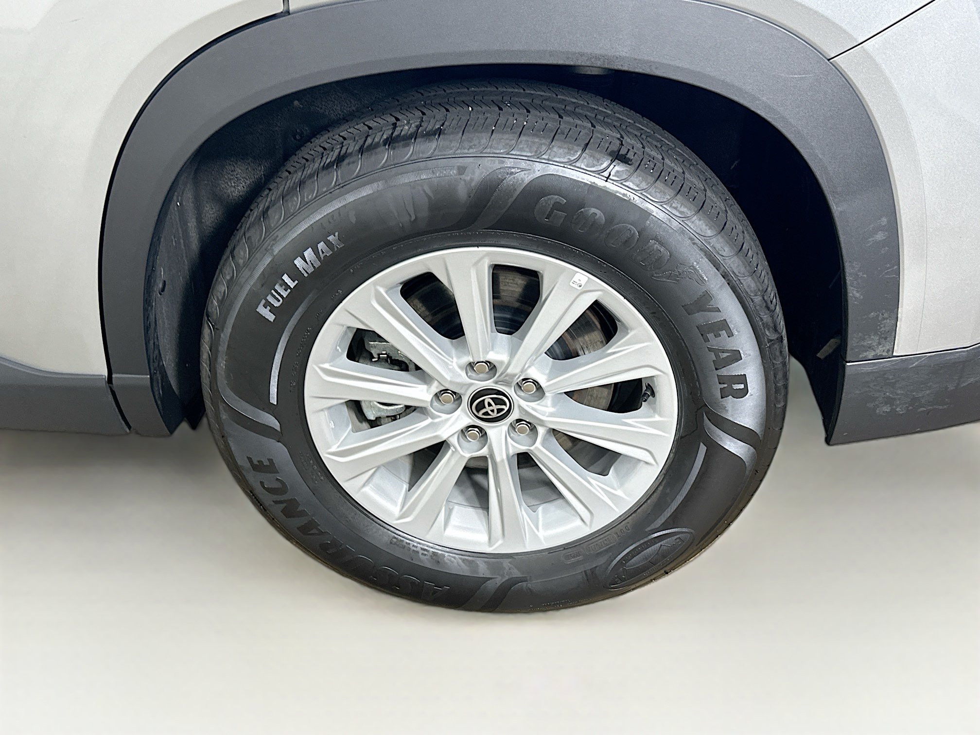 Used 2025 Toyota Grand Highlander FWD image 11