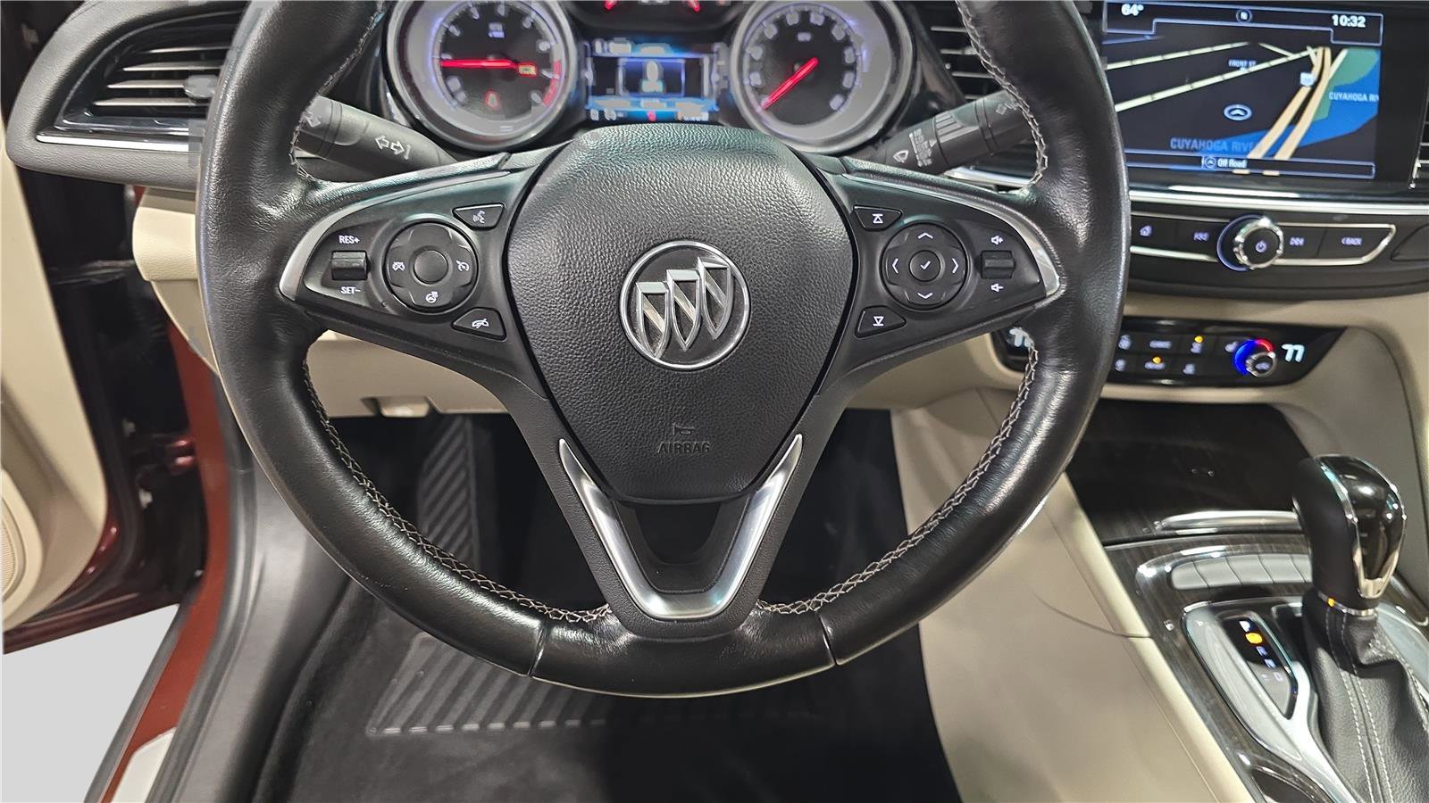 Used 2018 Buick Regal Essence w/ Driver Confidence Package #1 image 27