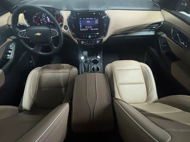 Used 2023 Chevrolet Traverse Premier image 12
