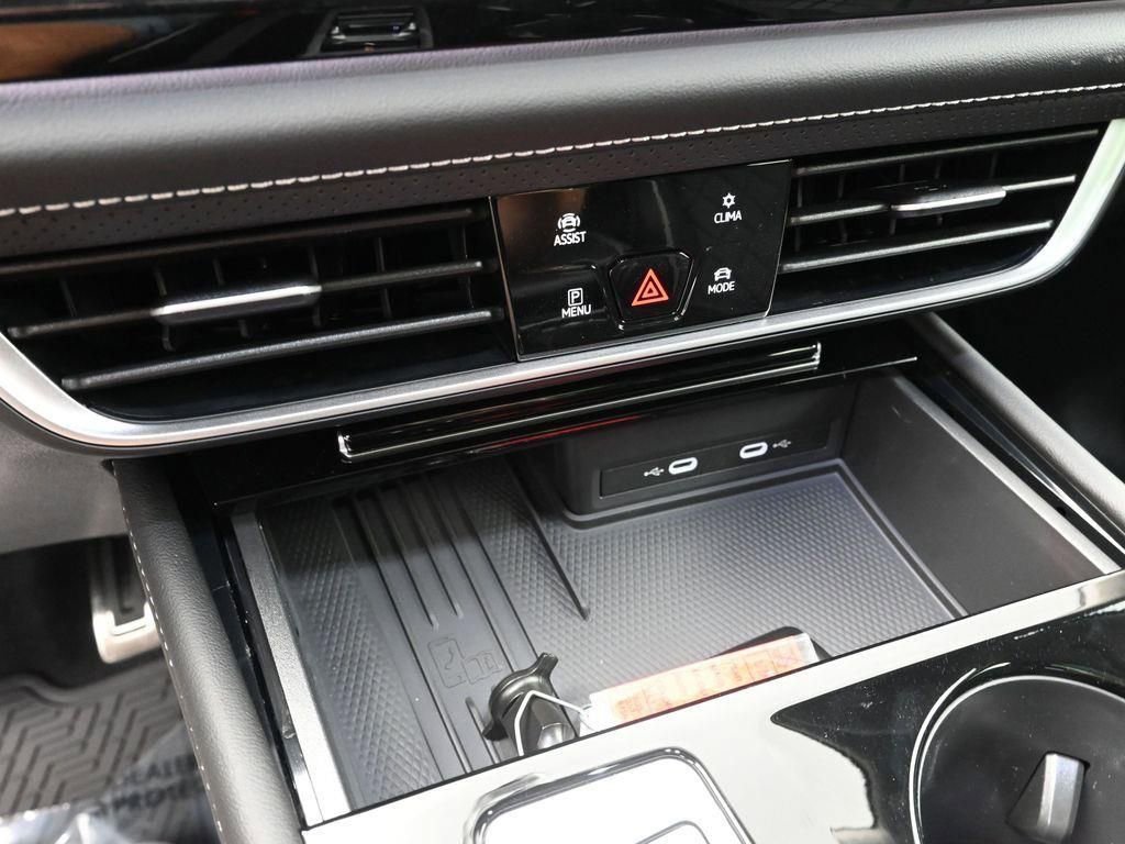 New 2026 Volkswagen Atlas SEL Premium R-Line image 18