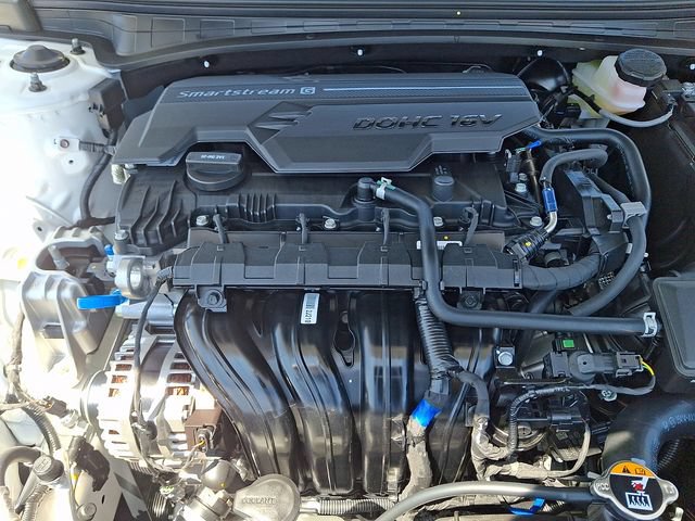 New 2026 Hyundai Elantra SE FWD image 19
