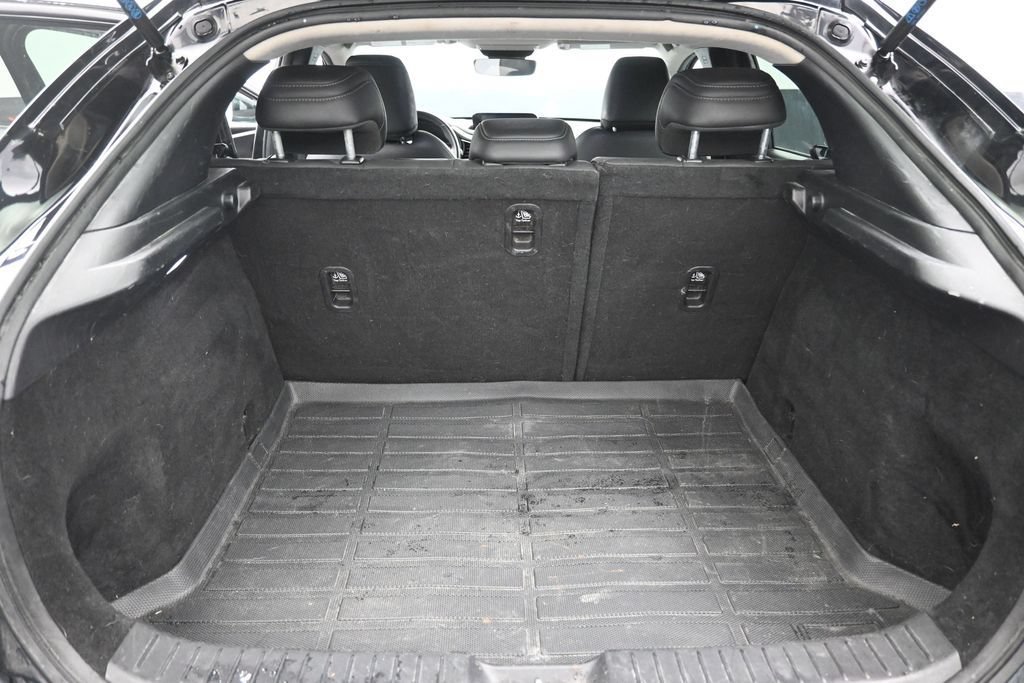 Used 2021 MAZDA CX-30 AWD 2.5 S w/ Select Package image 2