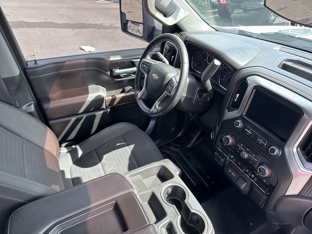 Used 2022 Chevrolet Silverado 3500 LT w/ Convenience Package image 22