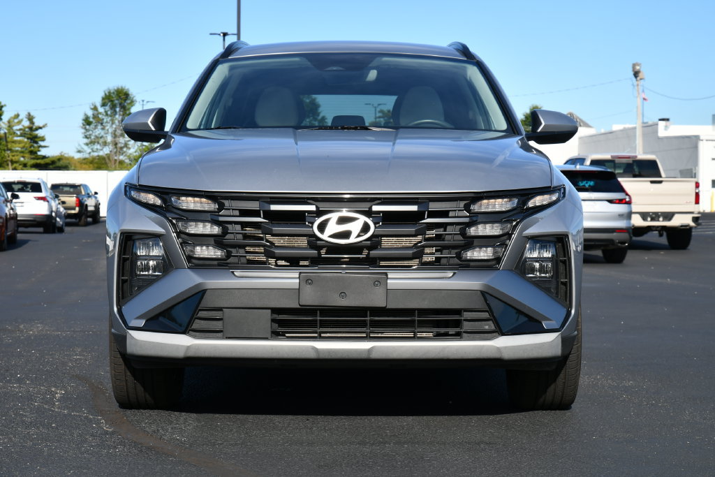 Used 2025 Hyundai Tucson SEL AWD/4WD image 2
