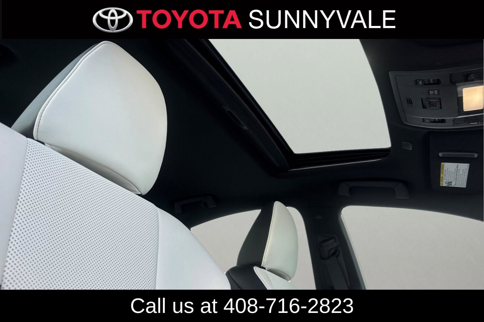 Used 2023 Lexus IS 500 RWD image 20