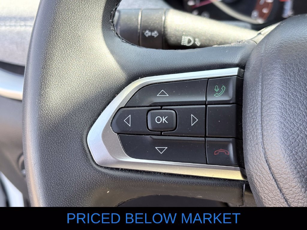 Used 2024 Jeep Compass Latitude AWD/4WD image 13