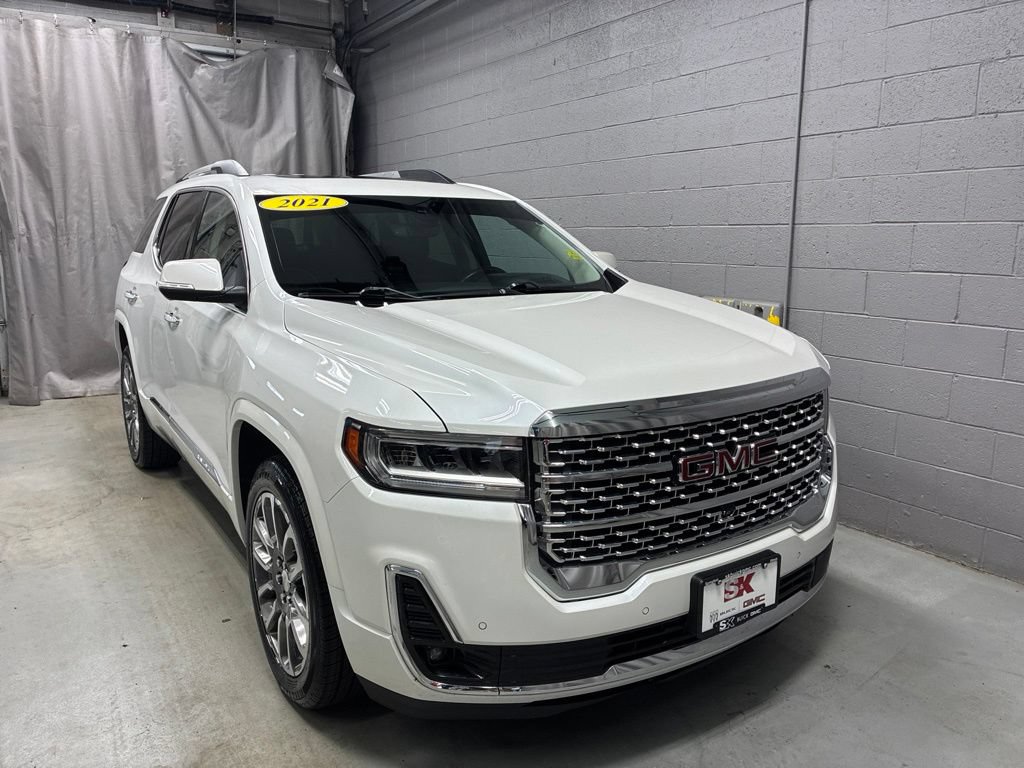 Used 2021 GMC Acadia Denali w/ Denali Technology Package AWD/4WD image 5