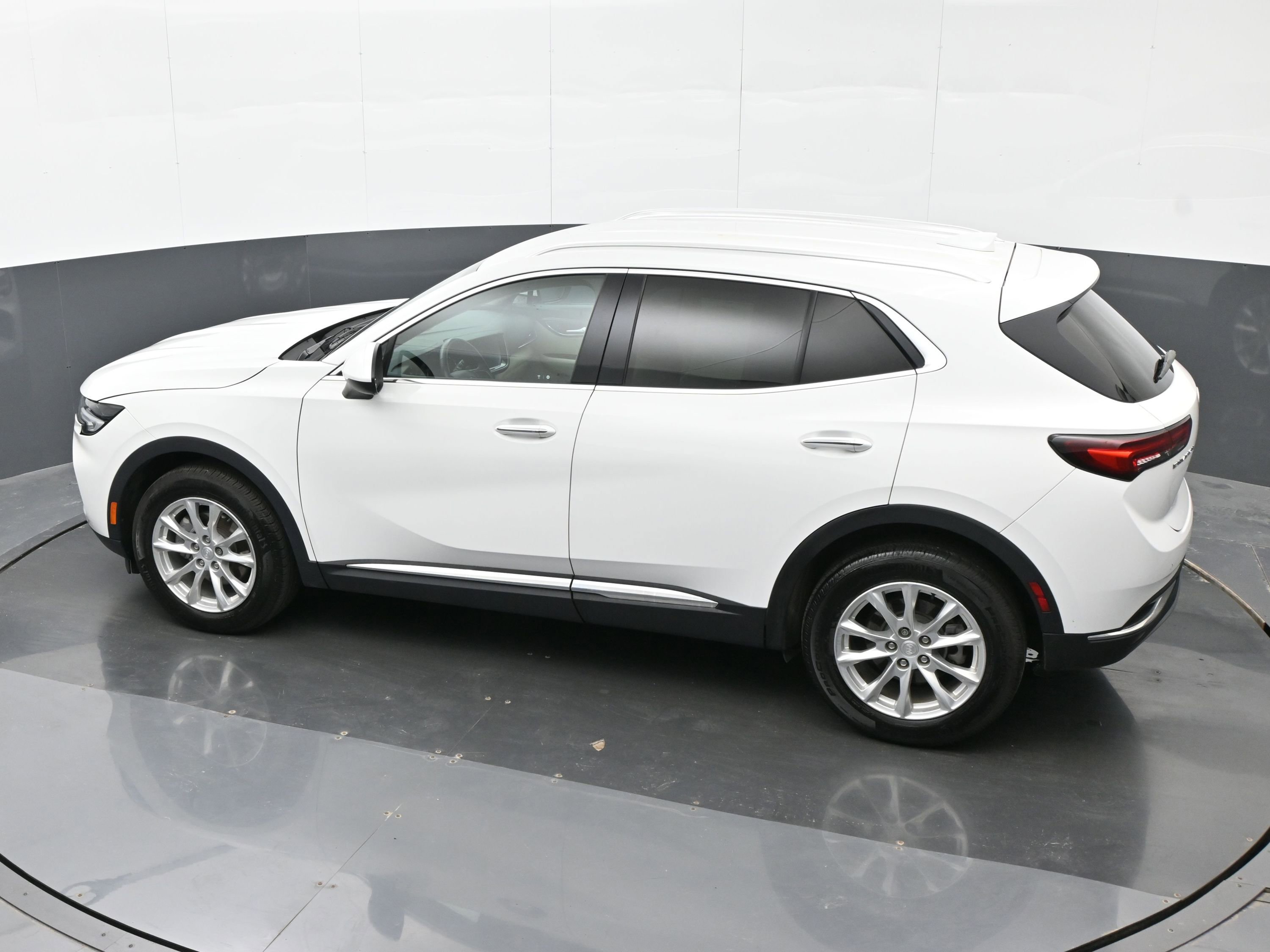 Used 2021 Buick Envision Preferred FWD image 34