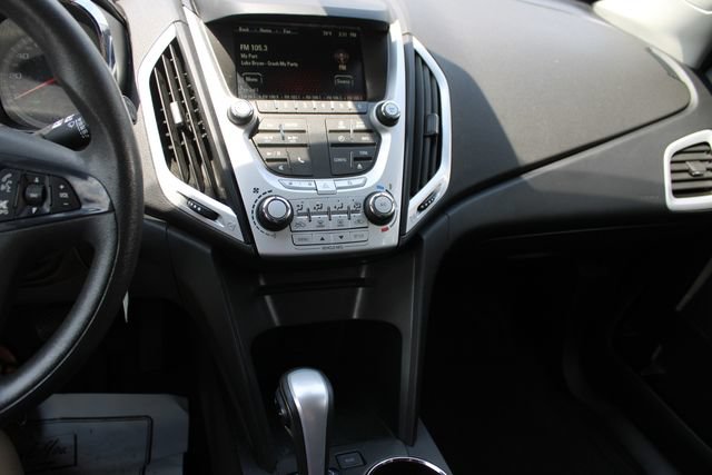 Used 2015 GMC Terrain SLE FWD image 13
